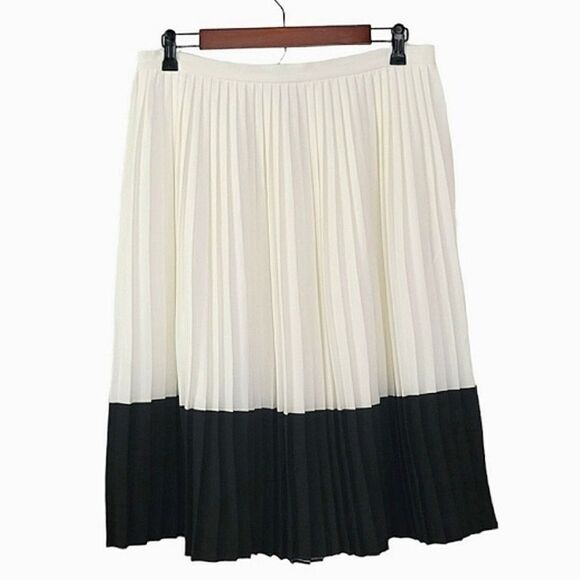 Rachel Zoe Color Block Cream & Black Knife Pleated Side Zip Skirt Size M - Picture 1 of 5